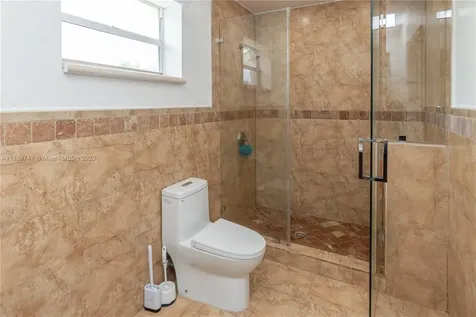 507 Hunting Lodge Drive Miami Springs FL 33166