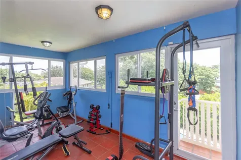 507 Hunting Lodge Drive Miami Springs FL 33166