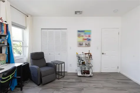 507 Hunting Lodge Drive Miami Springs FL 33166