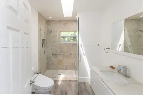 507 Hunting Lodge Drive Miami Springs FL 33166