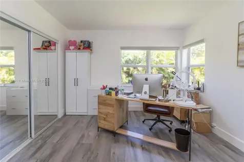 507 Hunting Lodge Drive Miami Springs FL 33166