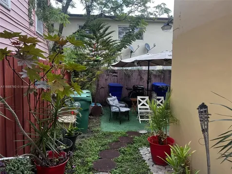 619 SW 11th Avenue Miami FL 33130