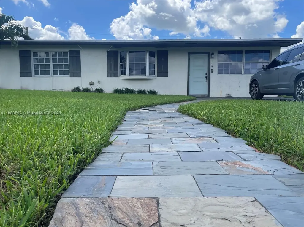 11780 SW 227th Street Miami FL 33170