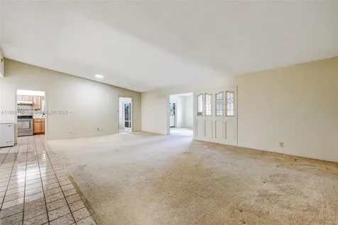 10431 NW 70th Court Tamarac FL 33321