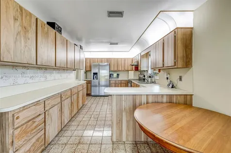 10431 NW 70th Court Tamarac FL 33321