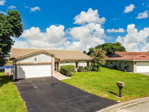 10431 NW 70th Court Tamarac FL 33321