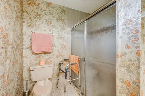 10431 NW 70th Court Tamarac FL 33321