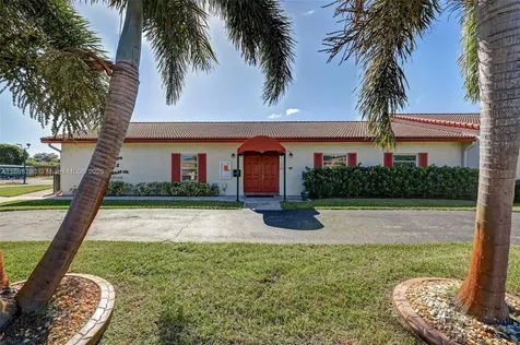 10431 NW 70th Court Tamarac FL 33321