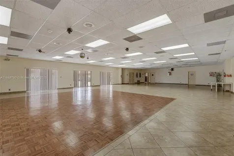 10431 NW 70th Court Tamarac FL 33321