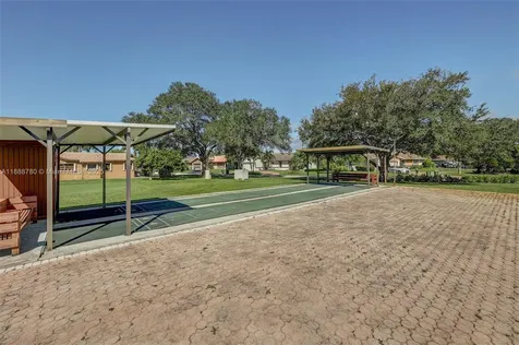 10431 NW 70th Court Tamarac FL 33321