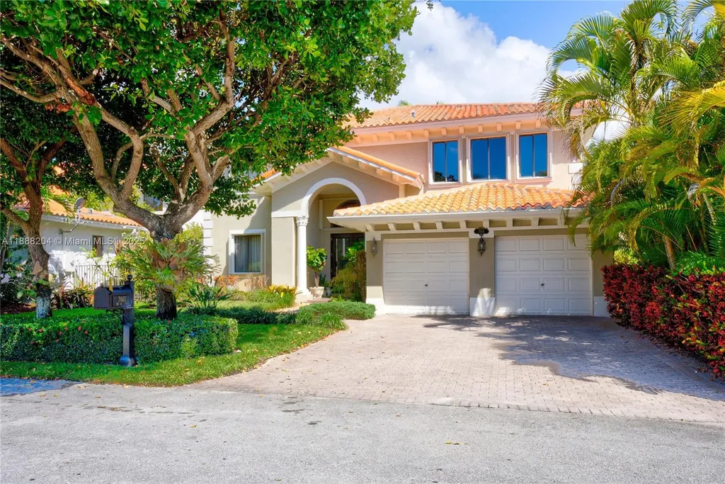 7665 SW 193rd Lane Cutler Bay FL 33157