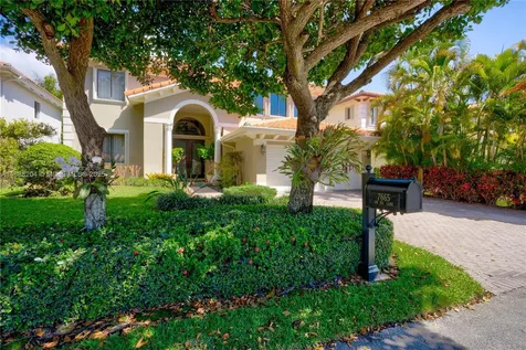 7665 SW 193rd Lane Cutler Bay FL 33157