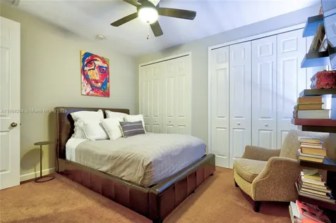 7665 SW 193rd Lane Cutler Bay FL 33157