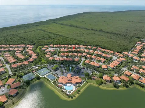 7665 SW 193rd Lane Cutler Bay FL 33157