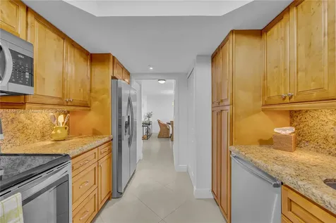 600 Biltmore Way Coral Gables FL 33134