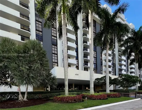 600 Biltmore Way Coral Gables FL 33134