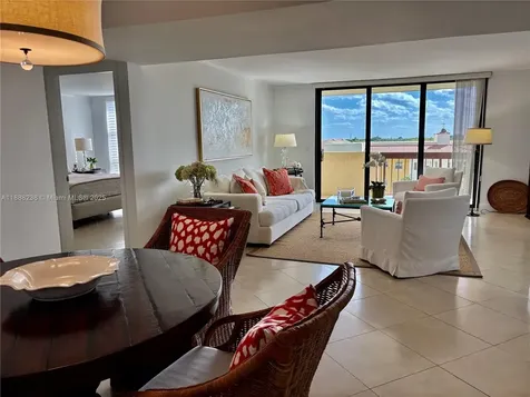 600 Biltmore Way Coral Gables FL 33134