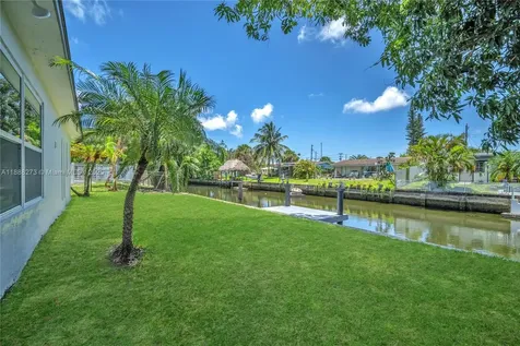 1840 NW 32nd Street Oakland Park FL 33309