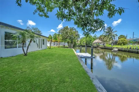 1840 NW 32nd Street Oakland Park FL 33309
