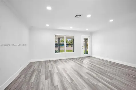 1840 NW 32nd Street Oakland Park FL 33309