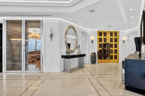 Bal Harbour FL 33154