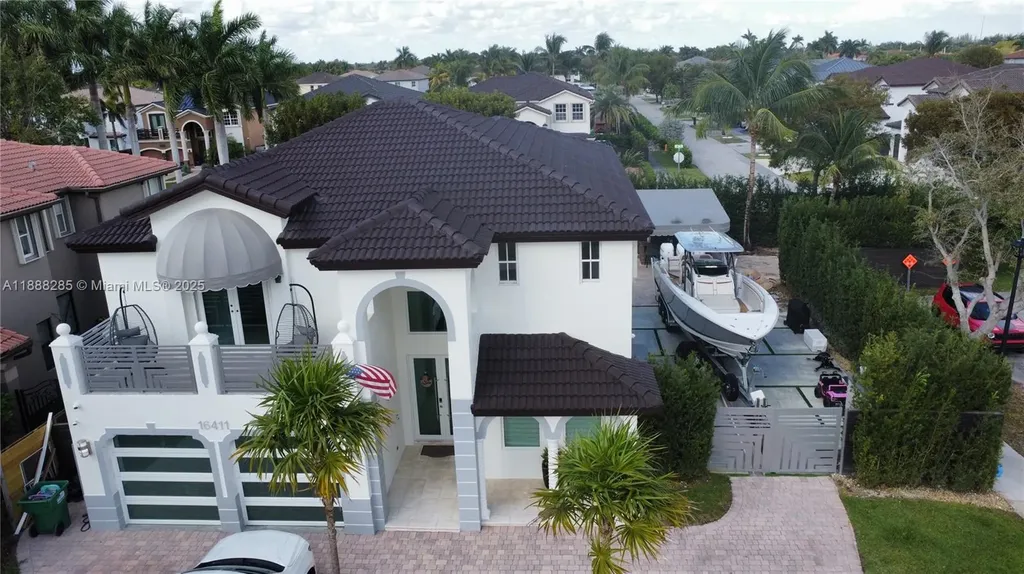16411 SW 60th Terrace Miami FL 33193