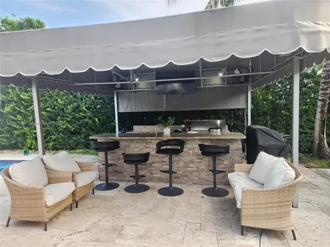 16411 SW 60th Terrace Miami FL 33193