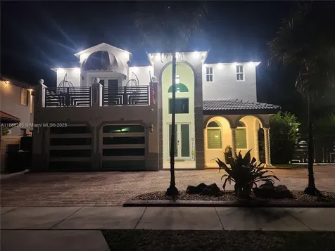16411 SW 60th Terrace Miami FL 33193