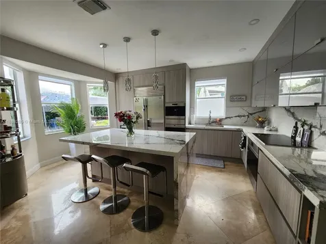 16411 SW 60th Terrace Miami FL 33193