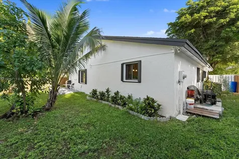 13556 SW 285th Terrace Homestead FL 33033