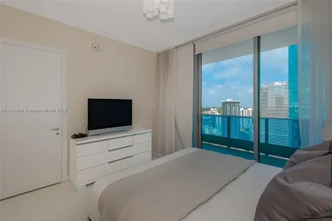 200 Biscayne Boulevard Way Miami FL 33131