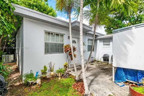 810 NW 24th Court Miami FL 33125