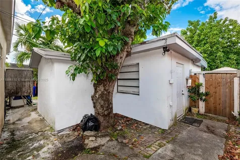 810 NW 24th Court Miami FL 33125