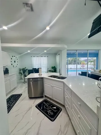 1721 SW 21st Lane Cape Coral FL 33991