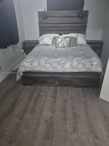 5240 NE 16th Terrace Pompano Beach FL 33064