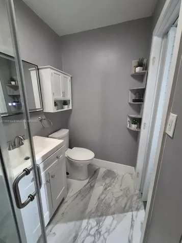 5240 NE 16th Terrace Pompano Beach FL 33064