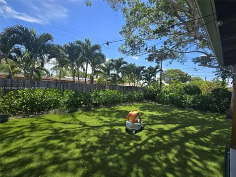 5240 NE 16th Terrace Pompano Beach FL 33064