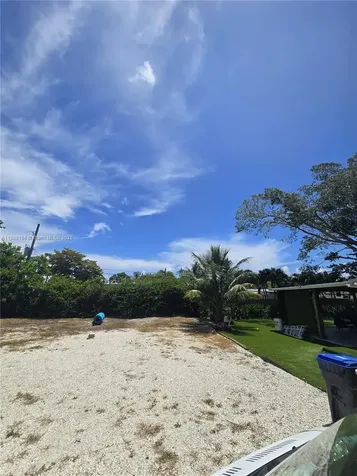 5240 NE 16th Terrace Pompano Beach FL 33064