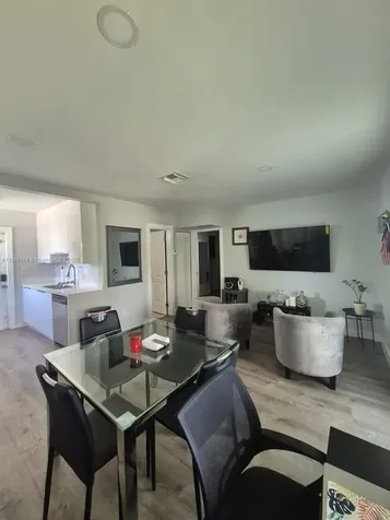 5240 NE 16th Terrace Pompano Beach FL 33064
