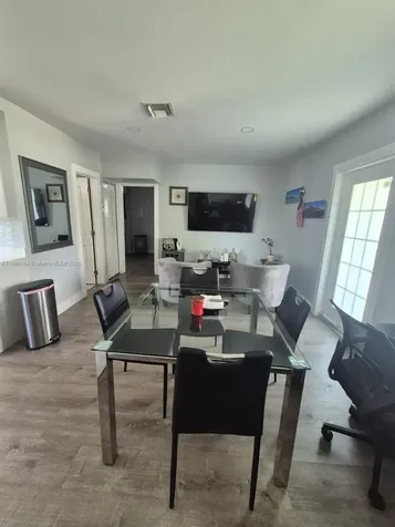 5240 NE 16th Terrace Pompano Beach FL 33064