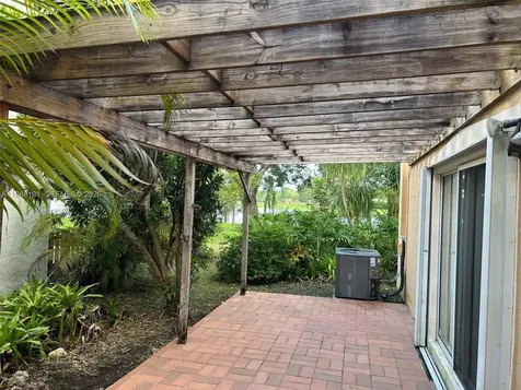 10889 SW 149th Place Miami FL 33196