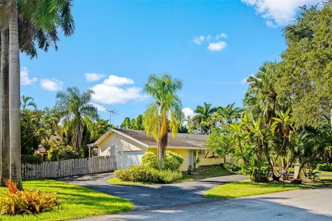 17900 SW 83rd Avenue Palmetto Bay FL 33157