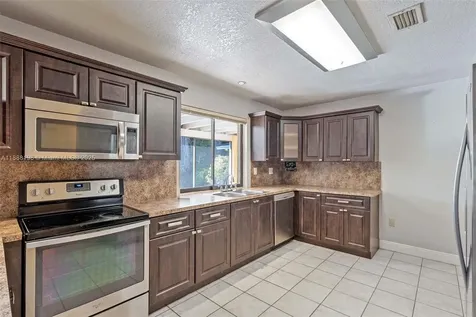 17900 SW 83rd Avenue Palmetto Bay FL 33157