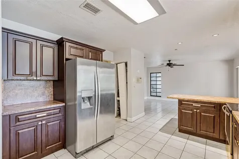 17900 SW 83rd Avenue Palmetto Bay FL 33157