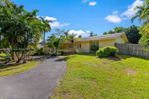 17900 SW 83rd Avenue Palmetto Bay FL 33157
