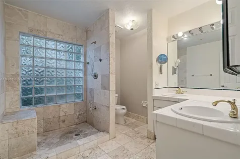 17900 SW 83rd Avenue Palmetto Bay FL 33157
