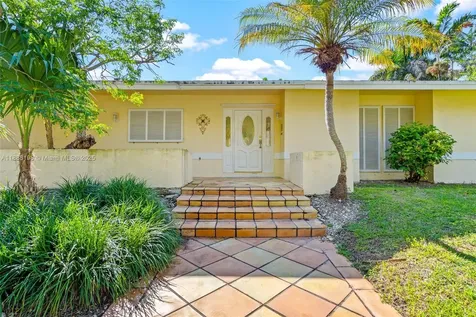 17900 SW 83rd Avenue Palmetto Bay FL 33157