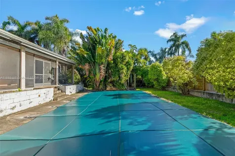 17900 SW 83rd Avenue Palmetto Bay FL 33157