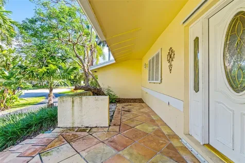 17900 SW 83rd Avenue Palmetto Bay FL 33157