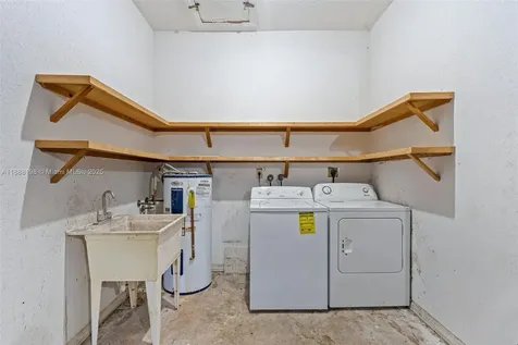 17900 SW 83rd Avenue Palmetto Bay FL 33157